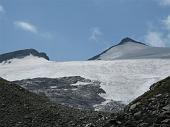 20 un po' di neve sulle cime